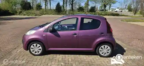 Peugeot 107 1.0 68 2013