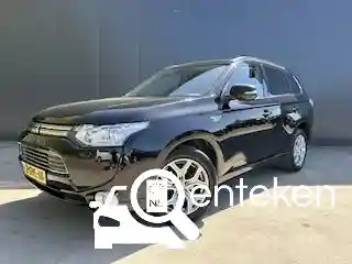 Mitsubishi Outlander 2.0 Plug-In Hybrid 2013