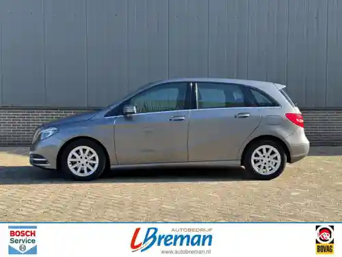 Mercedes-Benz B 180 2014