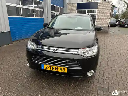 Mitsubishi Outlander 2.0 Plug-In Hybrid 2014
