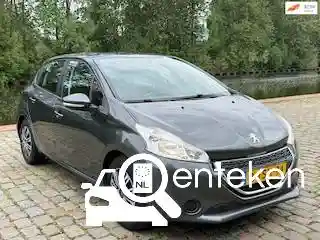 Peugeot 208 1.2 PureTech 82 2013