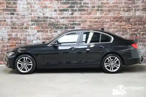 BMW 320i 2014