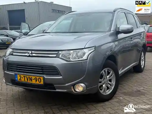Mitsubishi Outlander 2.0 Plug-In Hybrid 2014