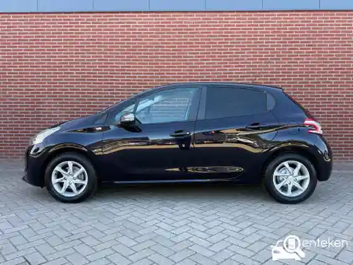 Peugeot 208 1.2 PureTech 82 2014