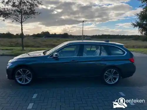 BMW 320i Touring 2014