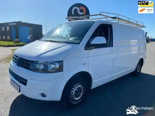 VW Bedrijfswagens T5 2.0 TDI 2012