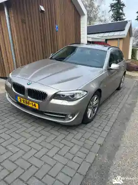 BMW 535d Touring 2011