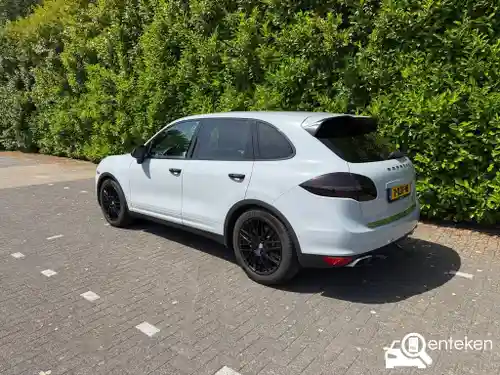 Porsche Cayenne S 2013