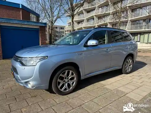Mitsubishi Outlander 2.0 Plug-In Hybrid 2014