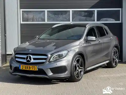 Mercedes-Benz GLA 200 2014