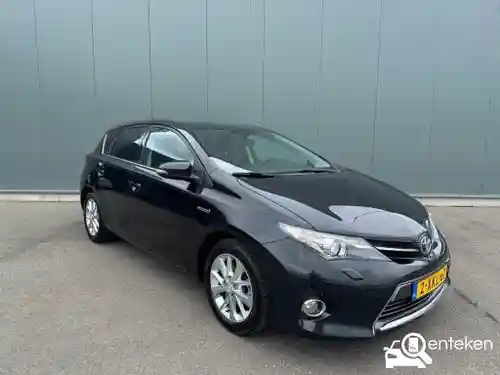 Toyota Auris 1.8 Hybrid 2014
