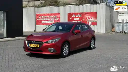 Mazda 3 SKYACTIV-G 120 2014