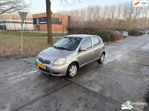 Toyota Yaris 1.3 2004