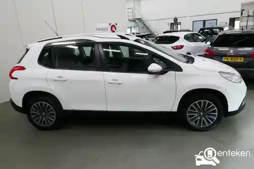 Peugeot 2008 PureTech 82 2015