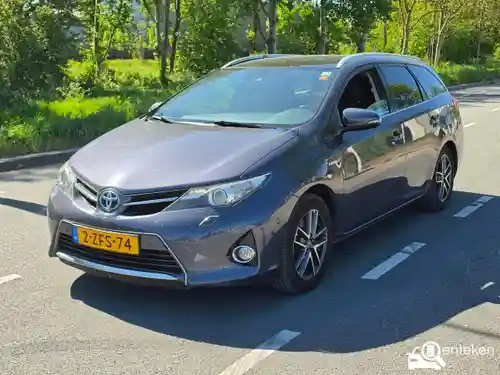 Toyota Auris Touring Sports 1.8 Hybrid 2014