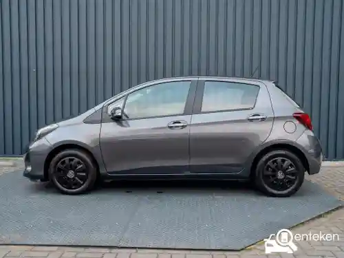 Toyota Yaris 1.0 2015