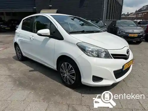 Toyota Yaris 1.0 2012