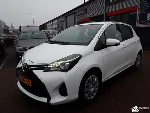 Toyota Yaris 1.33 2015
