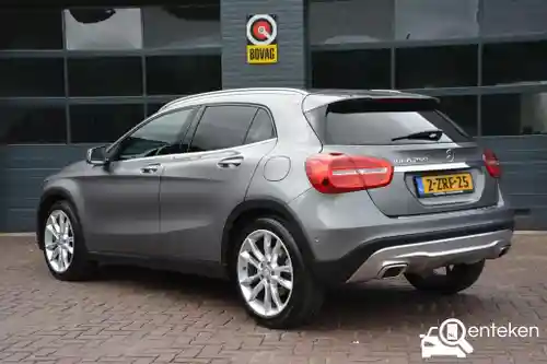 Mercedes-Benz GLA 250 2015