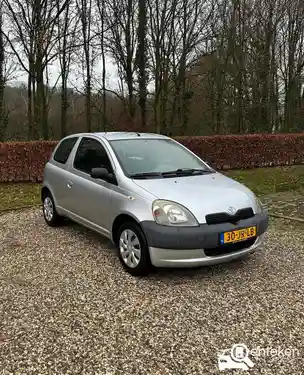 Toyota Yaris 1.0 2002