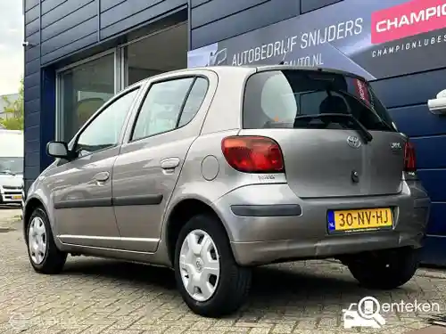 Toyota Yaris 1.0 2004