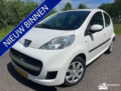Peugeot 107 1.0 70 2011