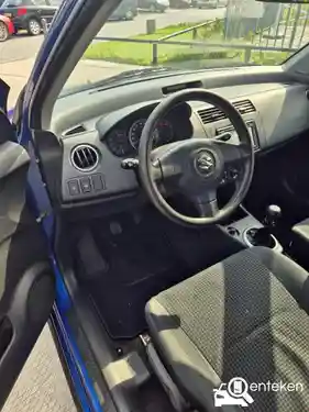 Suzuki Swift 1300 2005