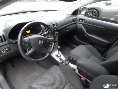 Toyota Avensis 2.0 2006