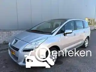 Peugeot 5008 155 THP 2011