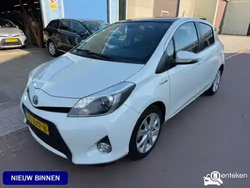 Toyota Yaris 1.5 Hybrid 2012