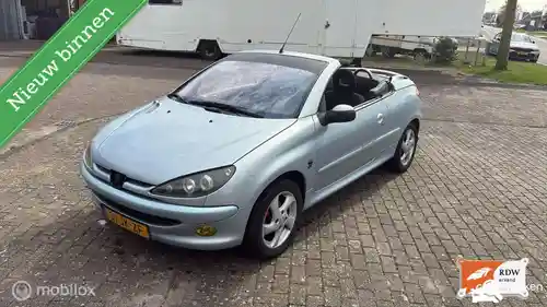 Peugeot 206 CC 110 2002