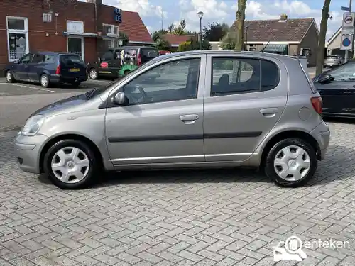 Toyota Yaris 1.3 2003