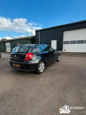 BMW 118i 2010