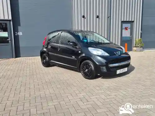 Peugeot 107 1.0 70 2011