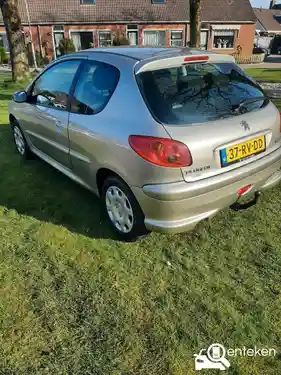 Peugeot 206 75 2005