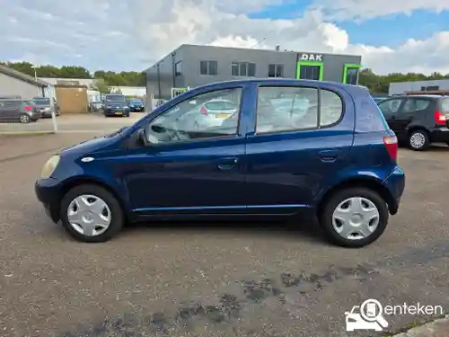 Toyota Yaris 1.3 2000