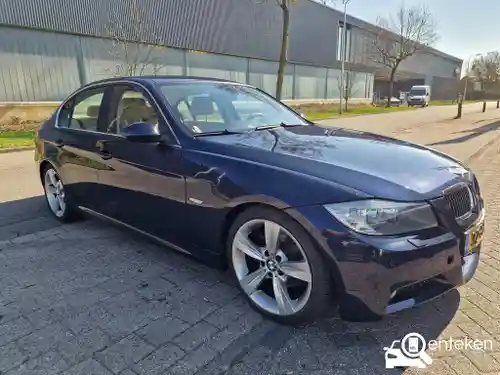 BMW 325i 2008