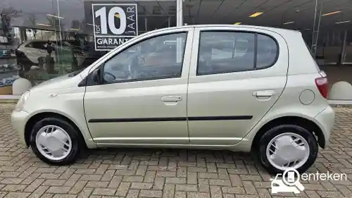 Toyota Yaris 1.3 2001