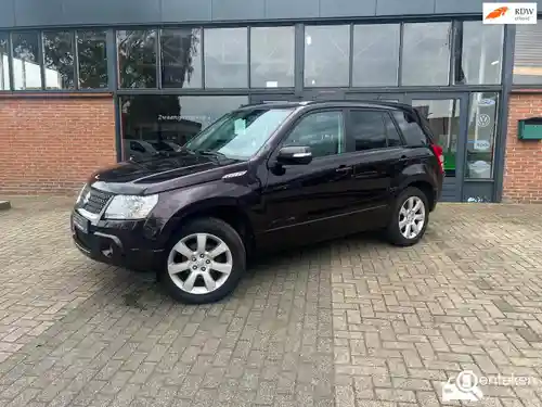 Suzuki Grand Vitara 2.4 2009