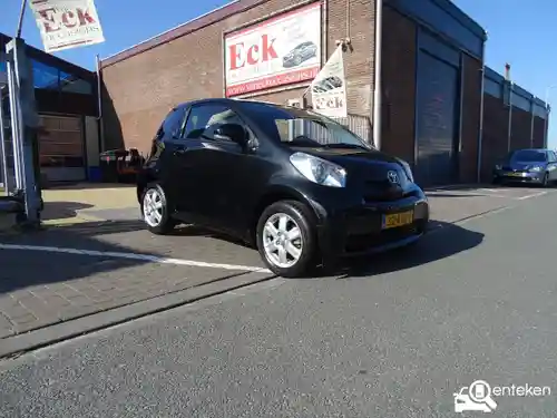 Toyota iQ 1.0 2010