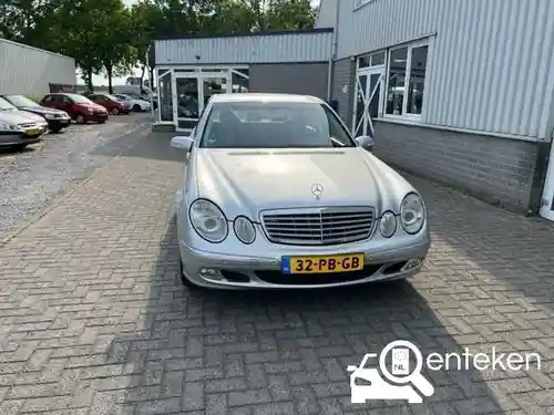 Mercedes-Benz E 240 2004