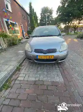 Toyota Yaris 1.3 2004