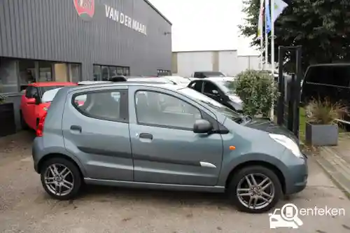Suzuki Alto 1.0 2011