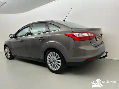 Ford Focus 1.6 Ti-VCT 2011