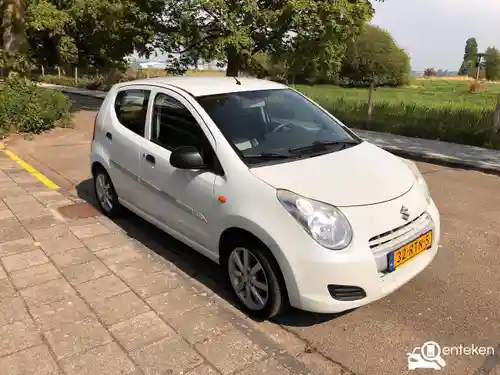 Suzuki Alto 1.0 2011