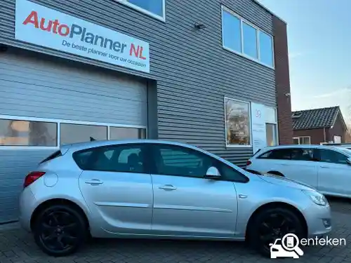Opel Astra 1.4 Turbo 2012