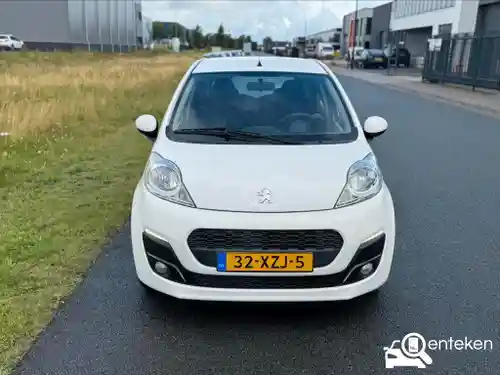 Peugeot 107 1.0 68 2012