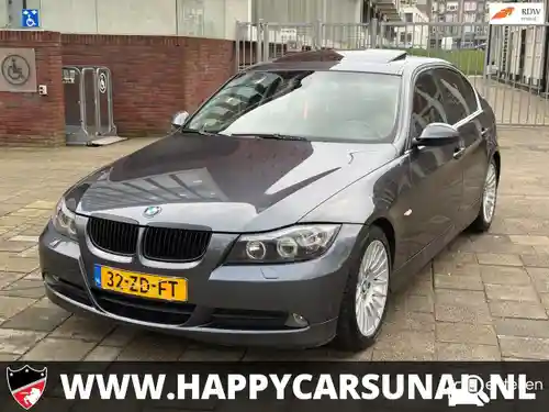 BMW 320i 2008