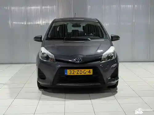 Toyota Yaris 1.5 Hybrid 2012