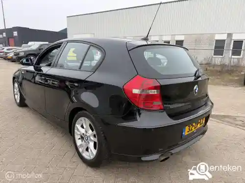 BMW 118i 2008